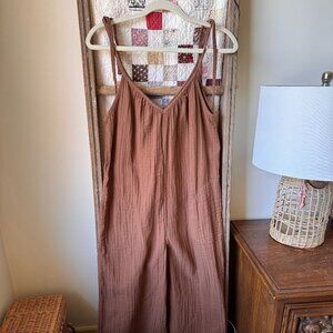 Old Navy Tie-Shoulder Cropped Crinkled Jumpsuit